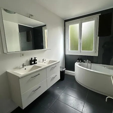 Constance 3 - Spacieux En Dernier Etage Lägenhet Antibes