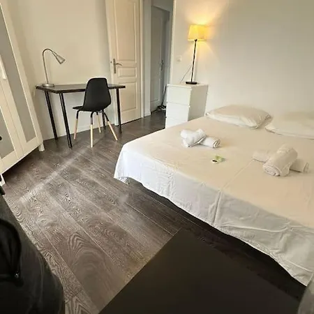 Apartment Constance 3 - Spacieux En Dernier Etage Antibes