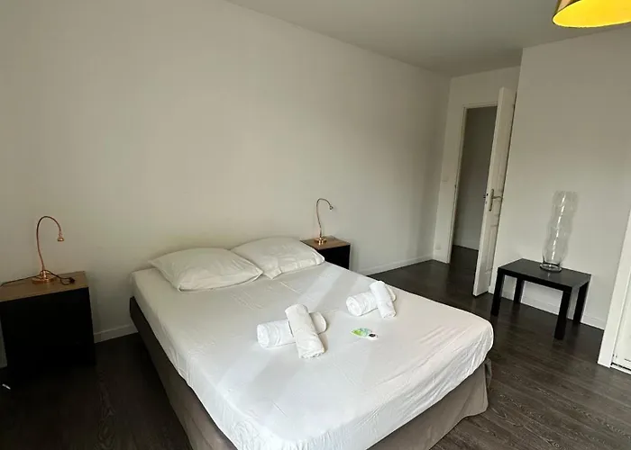 Апартаменты Constance 3 - Spacieux En Dernier Etage Антиб